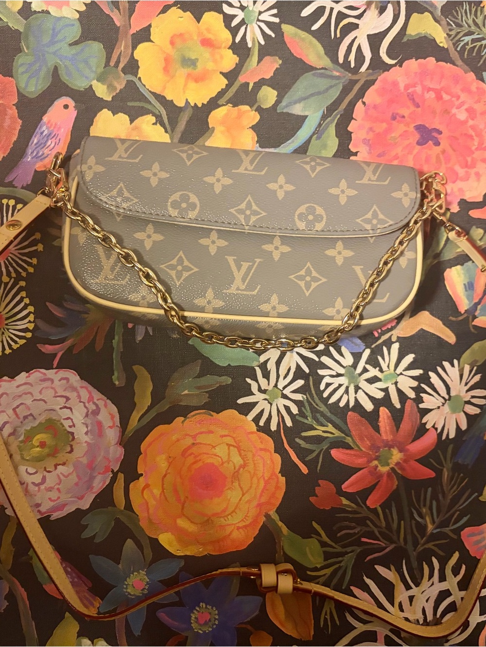 Designer Look  Grey Monogram Chain Shoulder Bag